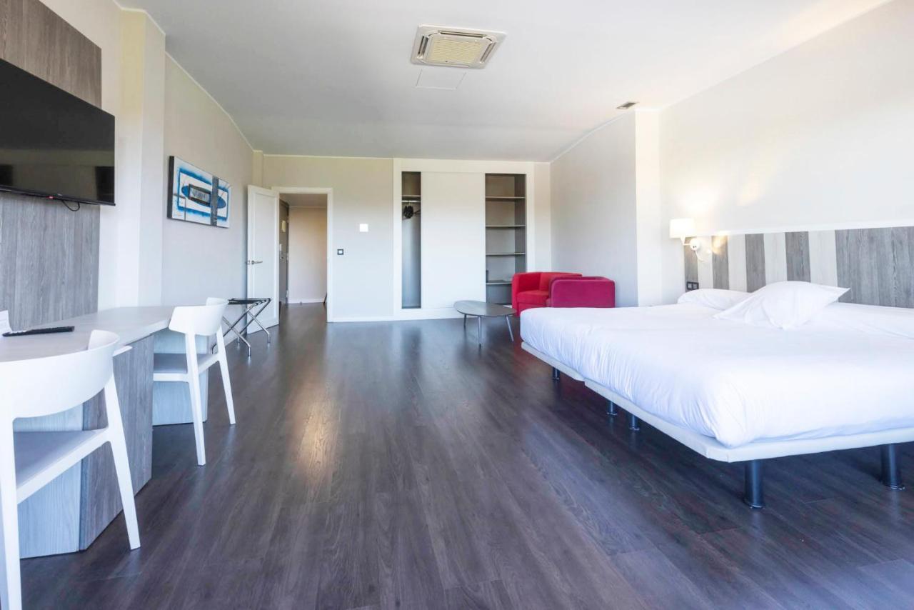 Hotel La Palma De リャネス エクステリア 写真
